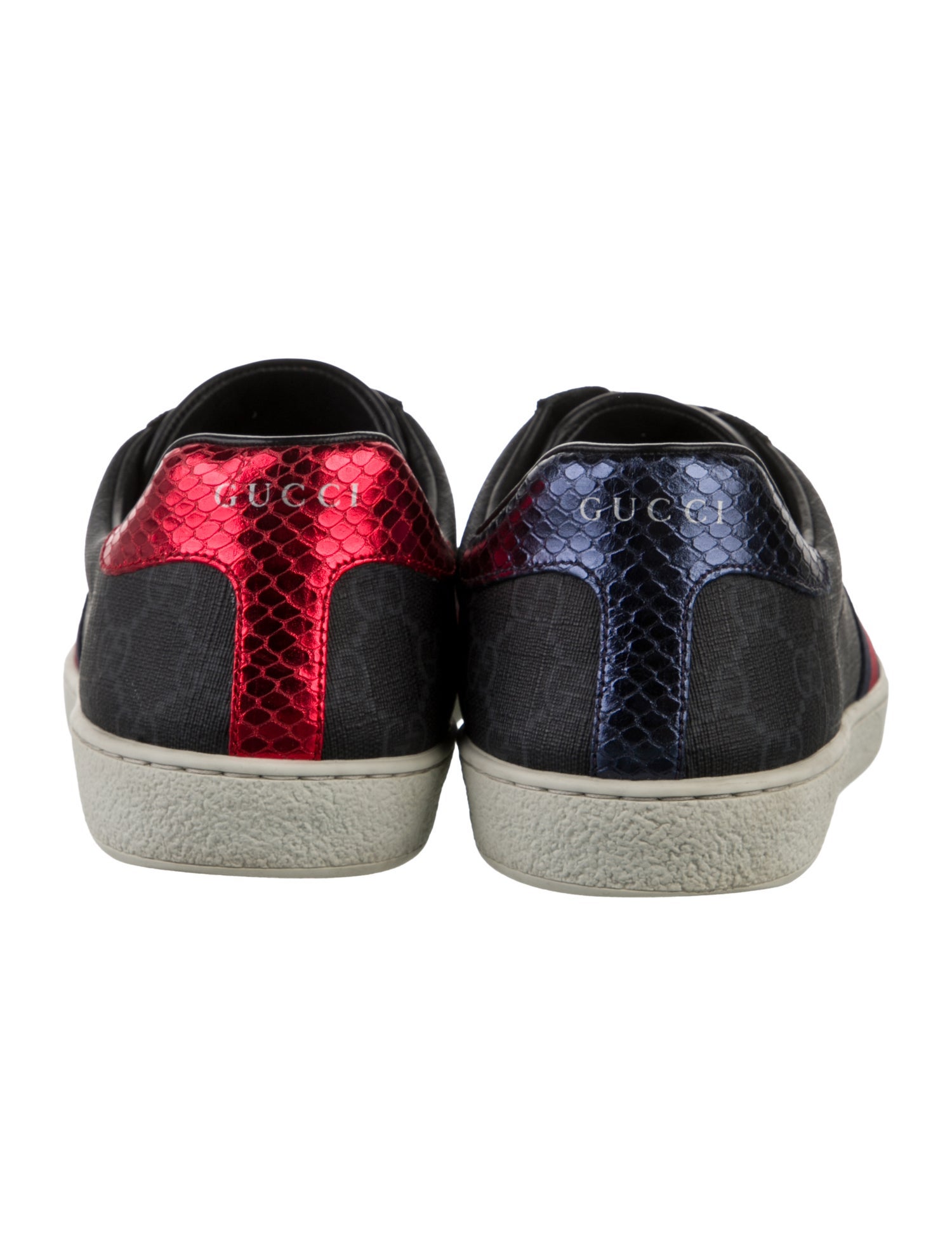 Gucci GG Supreme Sneakers